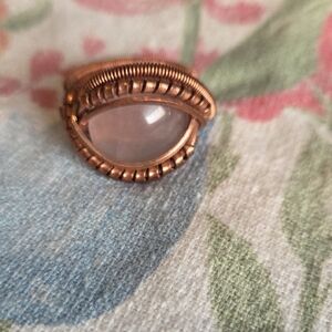 Elegant Copper and Rose Quartz Ring